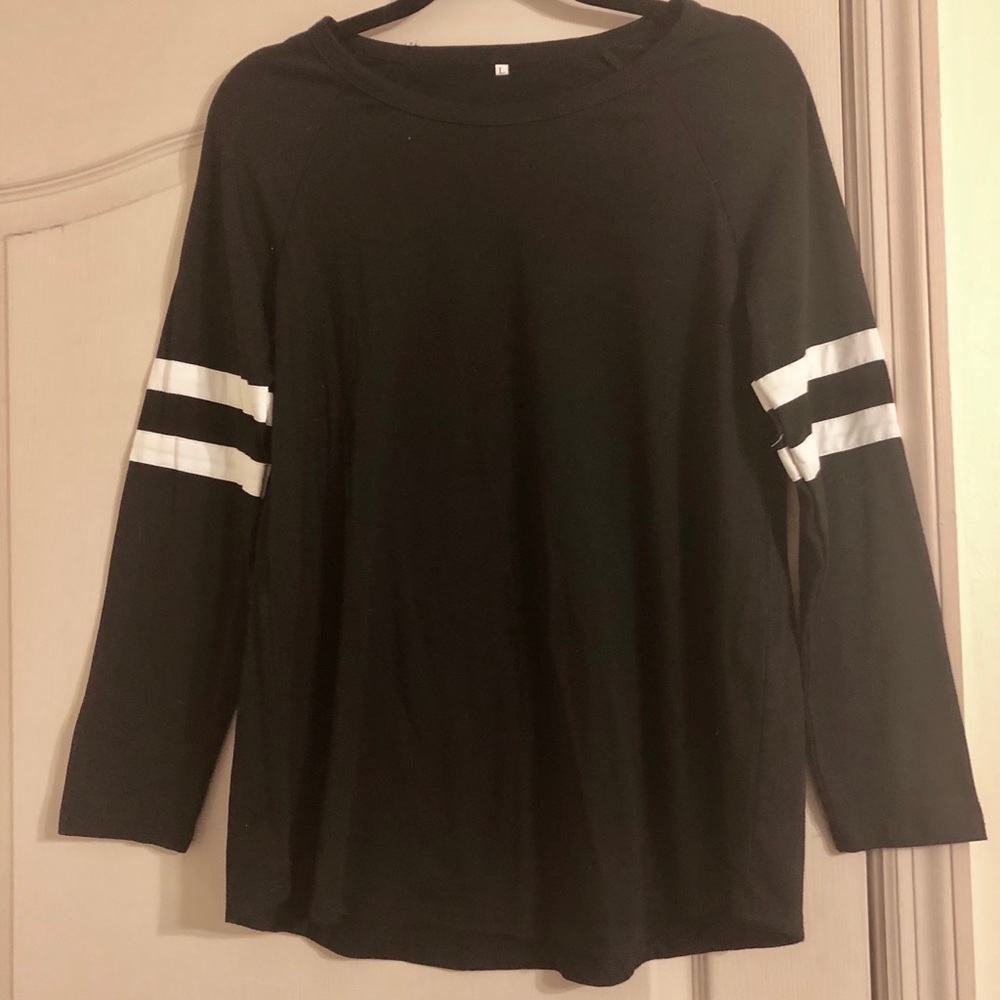 ‼️DONATING IN 24H‼️Zaful Varsity Style Long Sleeve